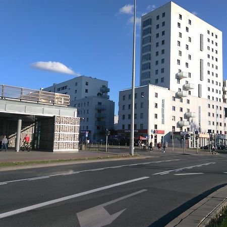 Apartamenty Metro Mlociny Warsaw Exterior photo