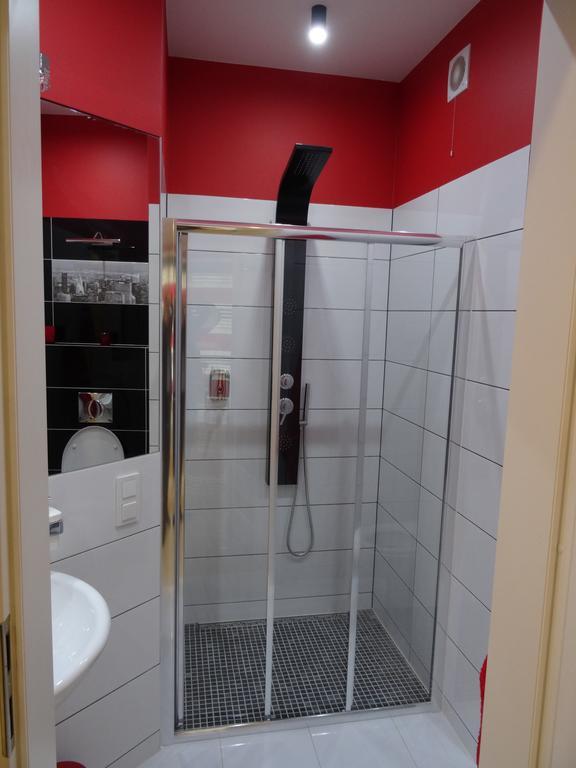 Apartamenty Metro Mlociny Warsaw Room photo