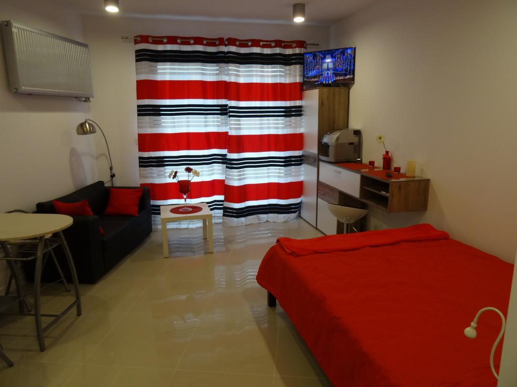 Apartamenty Metro Mlociny Warsaw Room photo