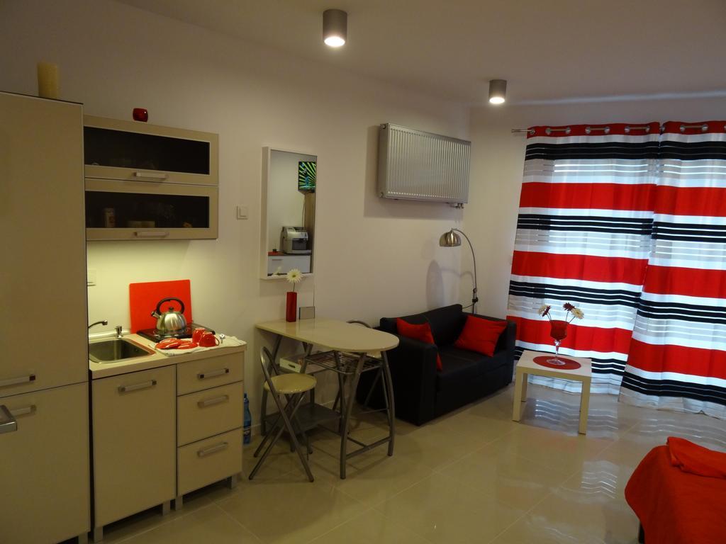 Apartamenty Metro Mlociny Warsaw Room photo